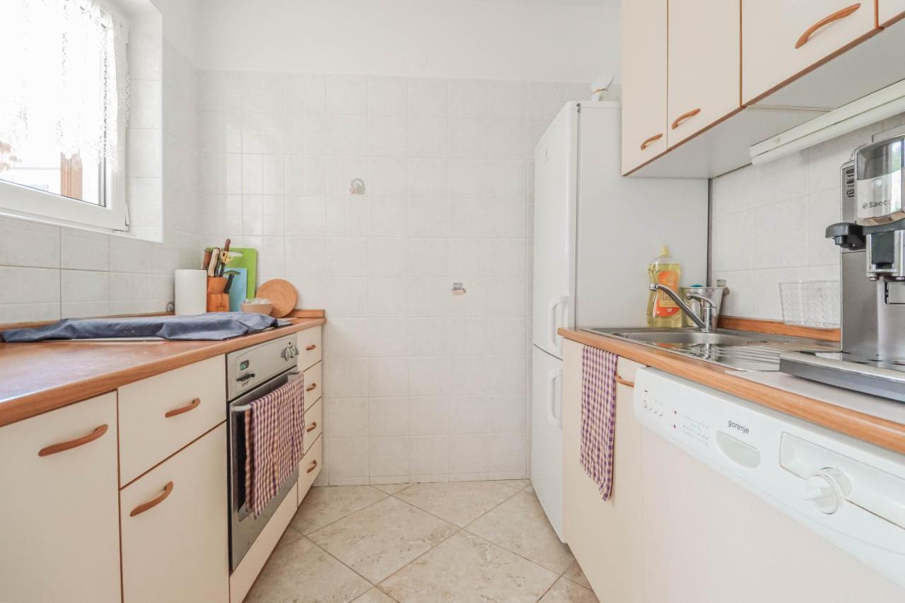 Pension Nina Умаг Экстерьер фото