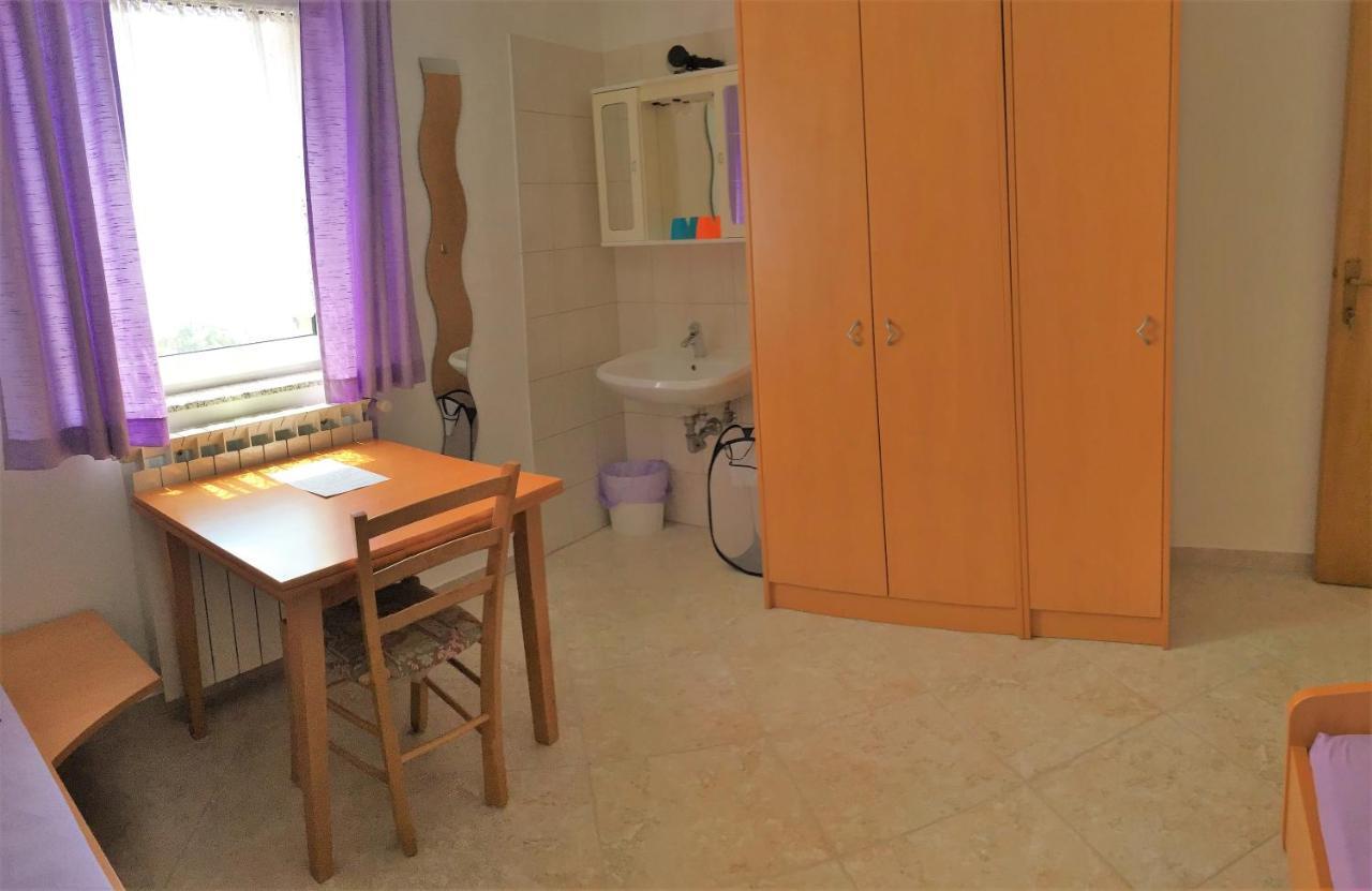 Pension Nina Умаг Экстерьер фото